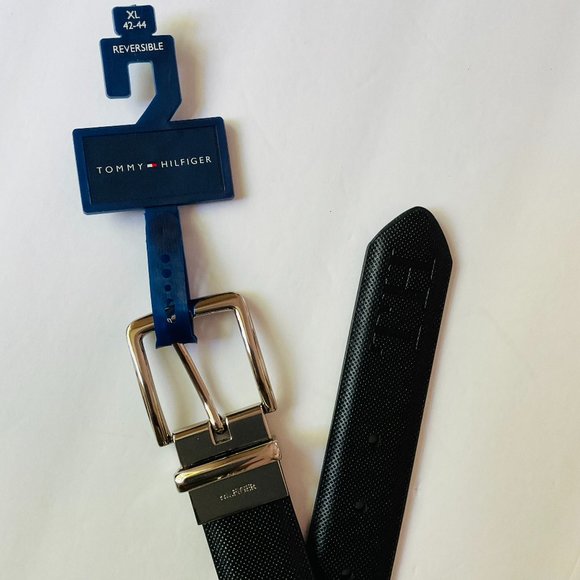TOMMY HILFIGER Men's Reversible Belt NWT Size XL 42-44 - Picture 2 of 7